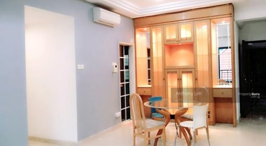 THE ANCHORAGE condo next to Anchorpoint Shopping And opposite Ikea