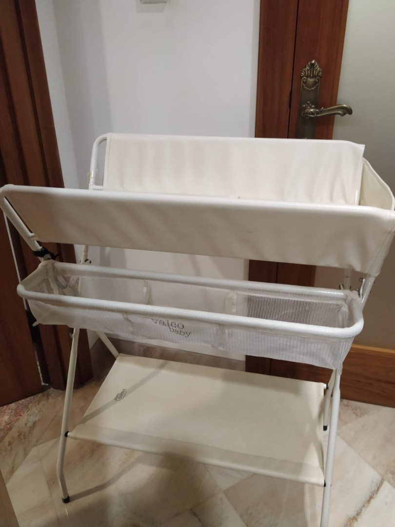 valco folding change table