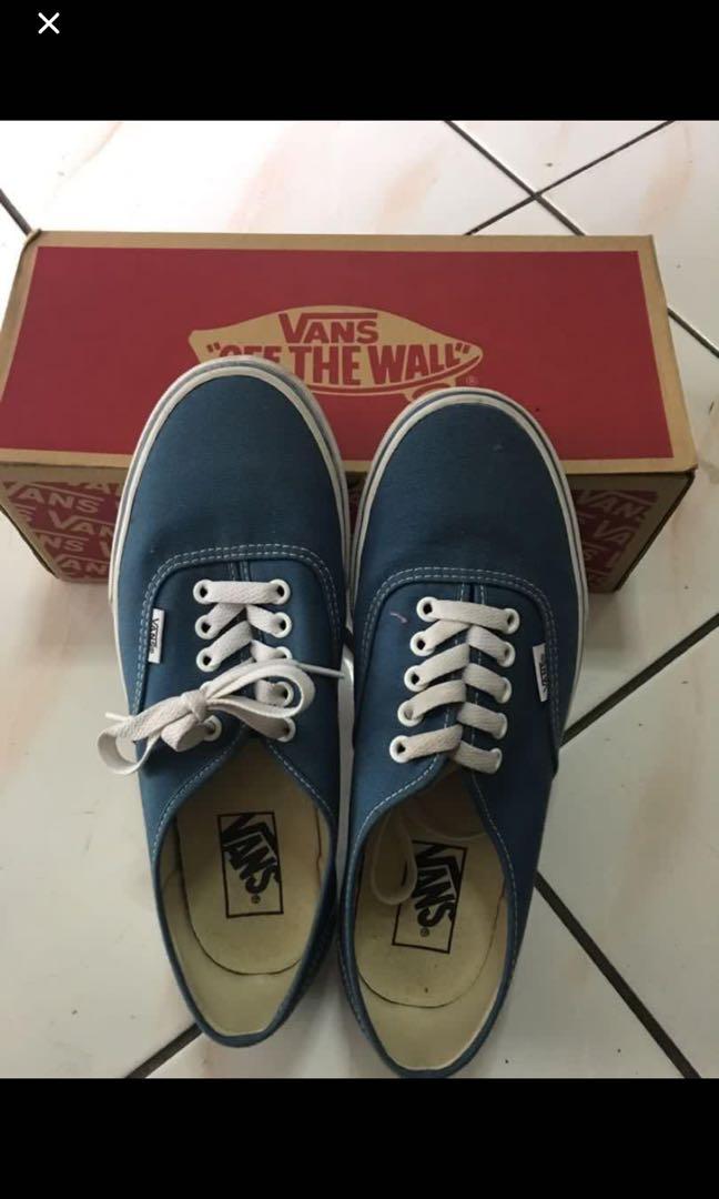 vans authentic navy original