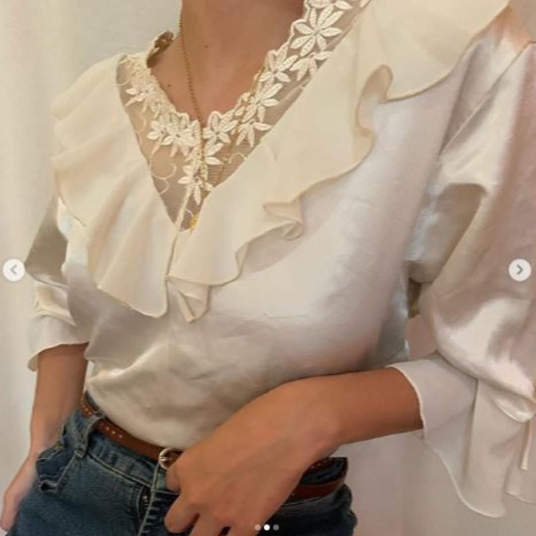vintage ruffle silk lace slip blouse (Category: Blouses) located in Leyte. Submitted by sweet.repeatt (Listing ID 238430004, Image 2). Description: .