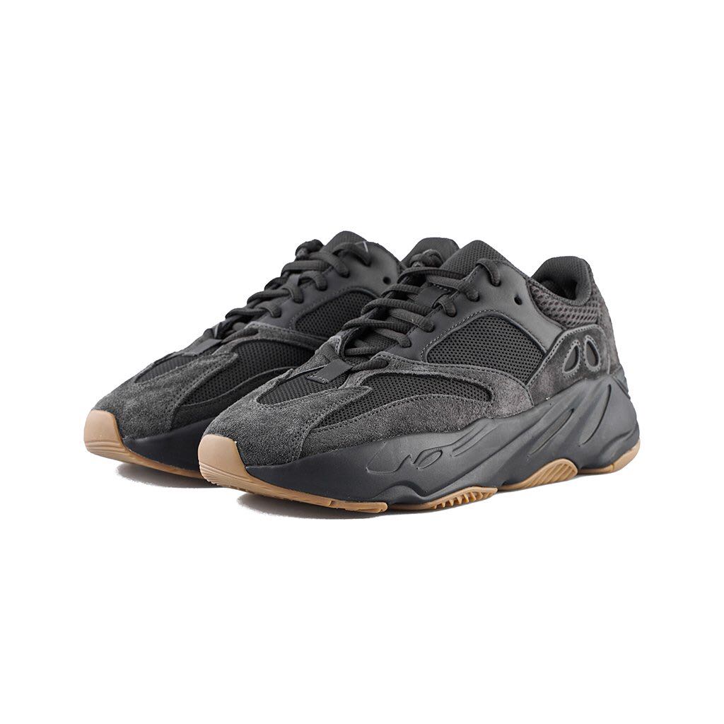 Yeezy V700 Utility Black New Men s Fashion Footwear