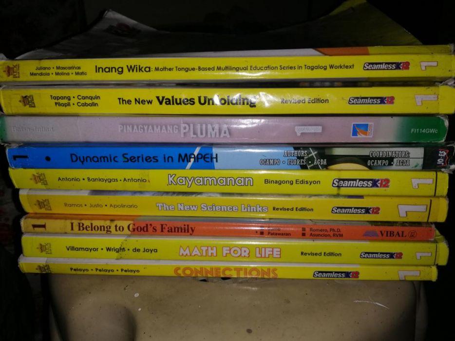 Grade 1 books k to 12, Hobbies & Toys, Books & Magazines, Assessment ...