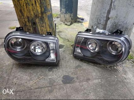 Chrysler 300c Headlights with LED Foglights Bnew