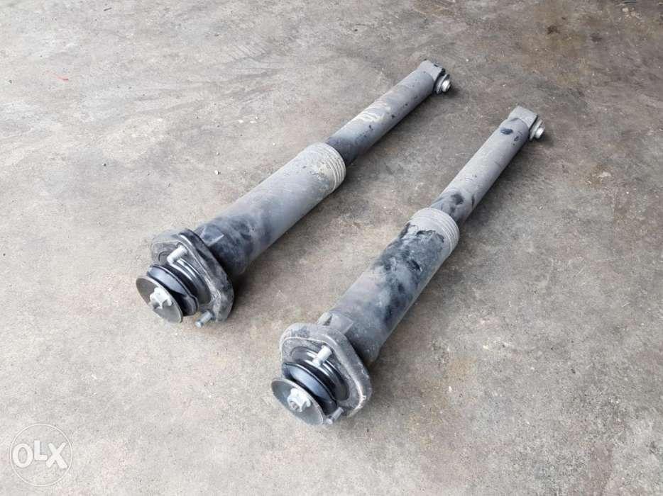 Range Rover L322 Rear Shocks Land Rover Range Rover L322 Rear Shock Absorber with Mounting Used, Car ...