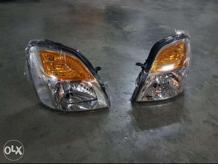 Hyundai Starex Headlight Headlamp Assembly Bnew