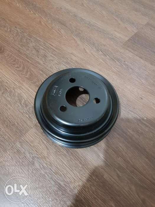 Ford Expedition Water Pump Pulley Assembly Fomoco Mopar, Car Parts