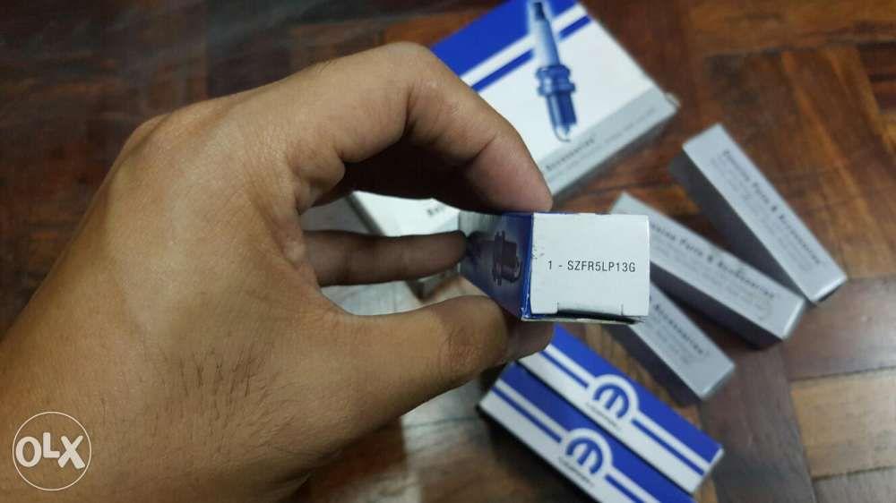 Chrysler 300c Spark Plugs 35L V6 Slightly Used Working, Car Parts