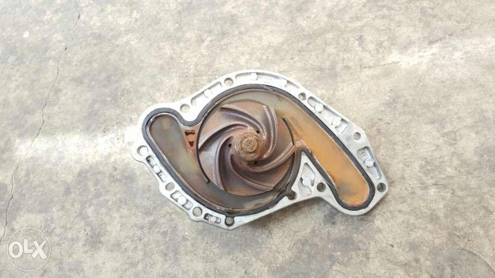 Mopar Chrysler 300c Water Pump for 27L and 35L v6 Engine, Car Parts