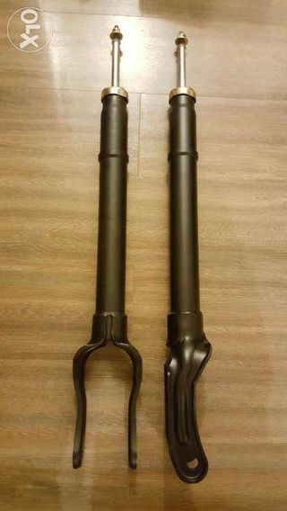 Jeep Grand Cherokee Shock Absorbers Front and Rear Bnew Onhand Stock