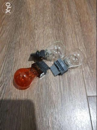 Chrysler 300c Dodge Durango Jeep Ford Expedition F150 Bulb Available