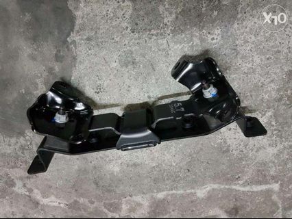 Jeep Commander Grand Cherokee Chrysler Dodge Transmission Support Bnew