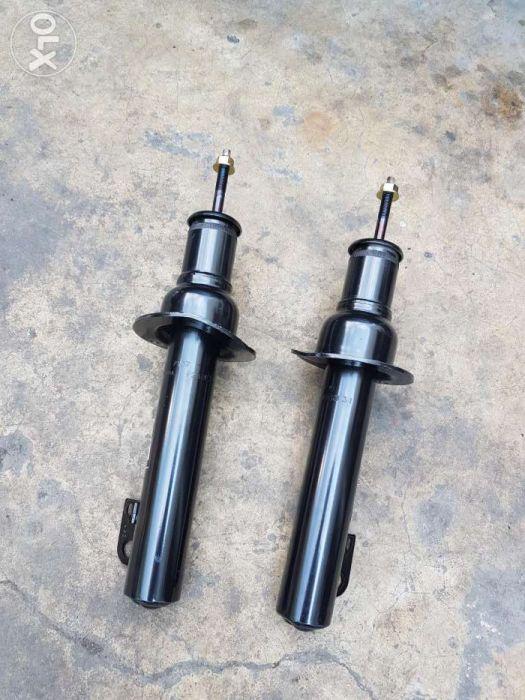 Jeep Commander Grand Cherokee Chrysler Front Shock Absorber Mopar Car Parts Accessories Suspension Parts And Accessories On Carousell