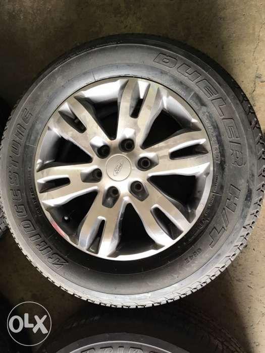 Ford Everest Stock Mags 265 60 18 Bridgestone 90 percent Kapal, Car ...