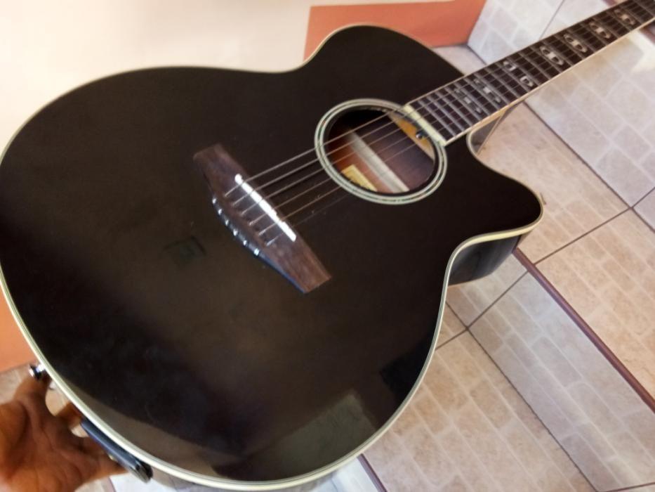 DnD Acoustic Electric Guitar with DnD Original Case, Hobbies & Toys