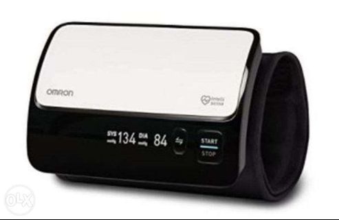 OMRON BP7000 Evolv Bluetooth Upper Arm Blood Pressure BP Monitor ZQ5H