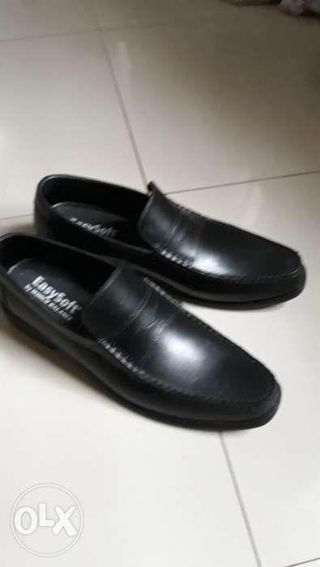 Easy Soft Black Shoes