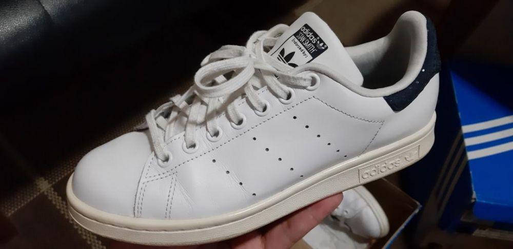 stan smith rita ora