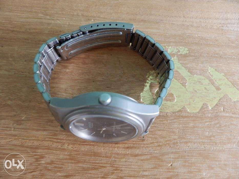 lineage titanium