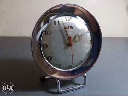 VERY RARE Antique ATOMIC Mechanical Winding Clock