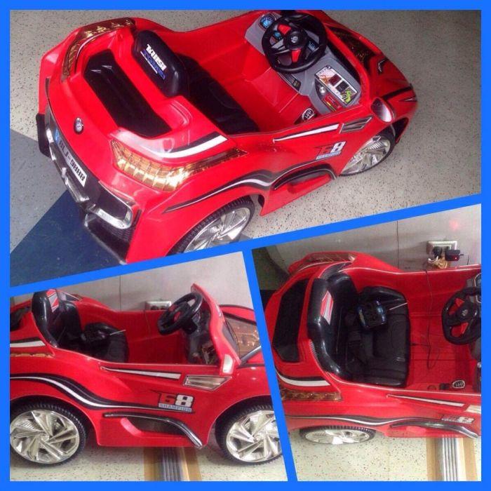 TOY car rechargeable 3 yo up (Category: Infant Playtime) located in Manila. Submitted by kenzo.kenzo (Listing ID 238617128, Image 2). Description: actual pix w/ remote lowbatt goodcondition rfs: bwas kalat.