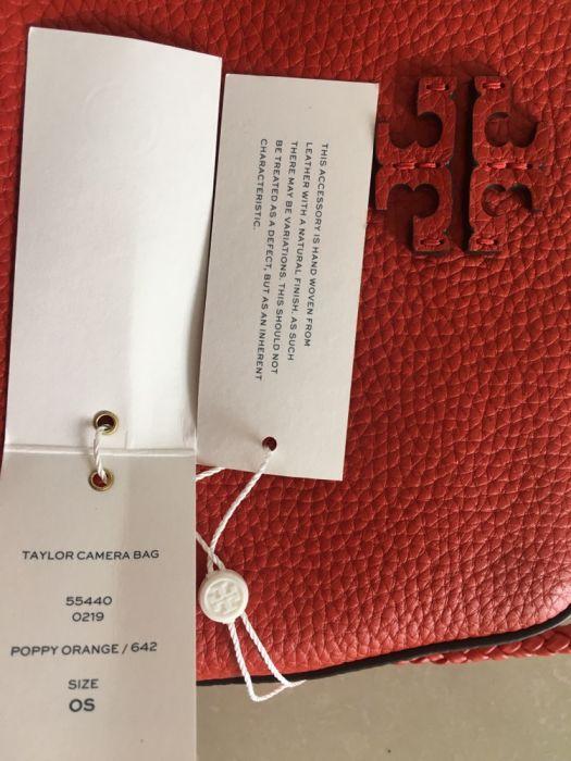 Tory Burch Taylor Camera Bag Poppy Orange (Category: Cross-body Bags) located in San Pedro. Submitted by aian.aian (Listing ID 238619880, Image 2). Description: Original/Authentic Tory Burch From the US Taylor Camera Bag Color Poppy Orange Handwoven leather Brand New with tag Never been used Shipping on account of buyer.