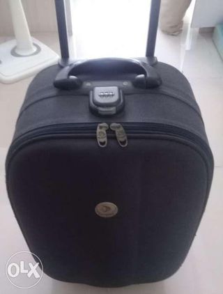 samsonite luggage olx