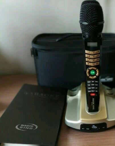 Magic sing diamond et23kh (Category: Other Audio Equipment) located in Manila. Submitted by catherine.catherine4 (Listing ID 238625418, Image 3). Description: *Magic sing diamond edition et23kh *High definition with hdmi output *2 wireless digital diamond microphones *Songbook *Hd movie and music playback *high definition picture and video background *Personalized video and picture background *turns any device into a remote control via bluetooth 