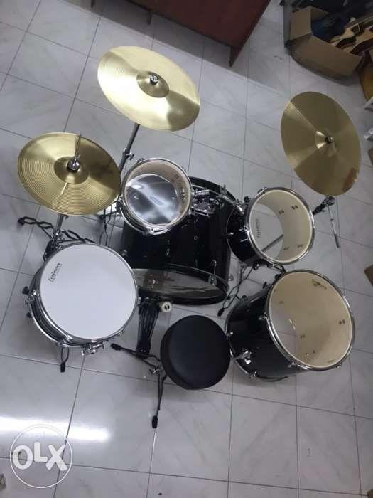 slaap Justitie Nageslacht Drum Set Feelmore Design in AZ USA, Hobbies & Toys, Music & Media, CDs &  DVDs on Carousell