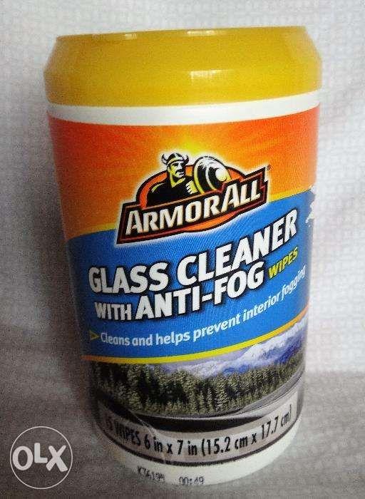 Glass Cleaner with Anti-Fog Wipes