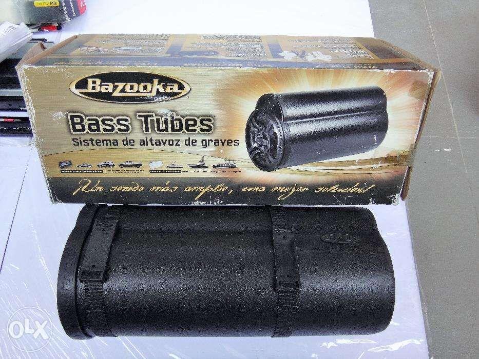 Bazooka Subwoofer Amplified Tube 6 Inch 100 Watts BTA6100 Almost New