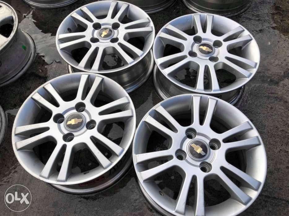 15 Chevy Optra Mags 4Holes pcd 114 bodega sale code R19, Car Parts