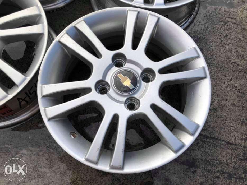 15 Chevy Optra Mags 4Holes pcd 114 bodega sale code R19, Car Parts