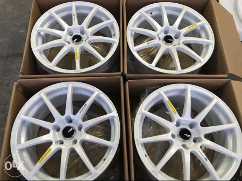 17 Advan rs white mags Stw244 5Holes pcd 114 bnew, Car Parts ...