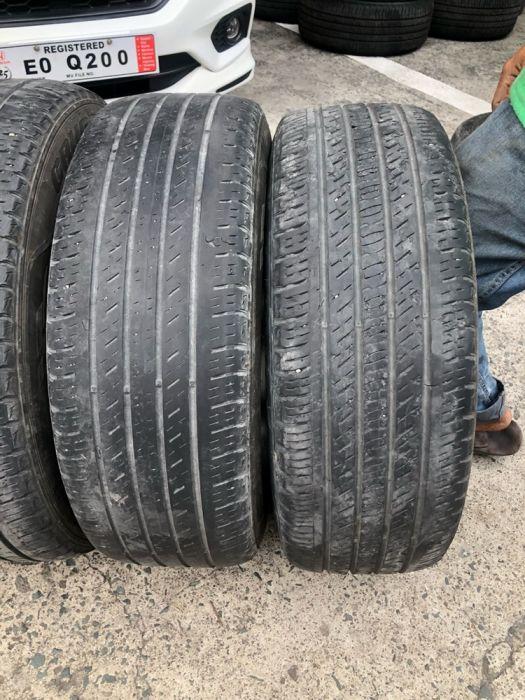 17 Hyundai tucson stock mags 5Holes pcd 114 with 225 60 R17 Kumho used