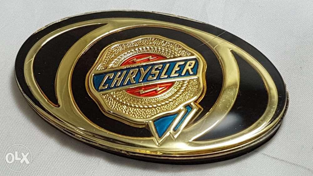 Chrysler 300c OEM grille emblem Bentley grill adhesive gold, Car Parts ...