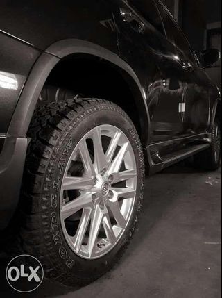 Fortuner 20 inch Lexus Mags Wheels rims AWC Roadclaw all terrain Tires