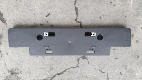 LC200 plate number holder front plastic complete