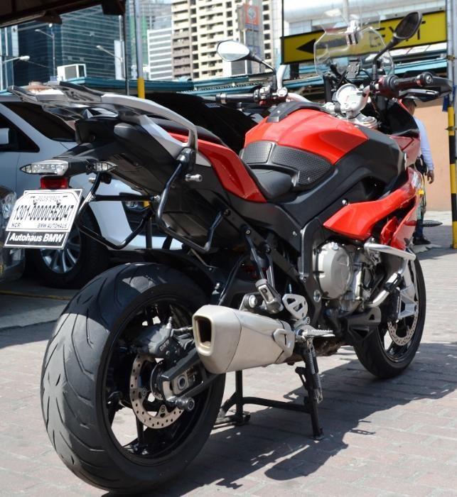2016 BMW S1000XR top of the Line Best Motorcycle for Philippine Road