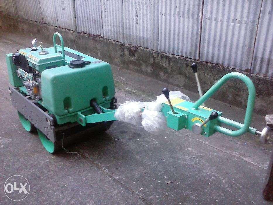Road Roller Pison Double drum walk behind (Category: Construction Tools & Equipment) located in Manila. Submitted by hiewayn.horse (Listing ID 238738721, Image 3). Description: Walk-Behind Double drum Vibratory Road Roller (Pison) Model: WKR-700 Advanced design Hydraulic-powered travel Technical Specs: Engine Model : Kubota copy water-cooled Diesel engine RD 90N Maximum output : 6.62kw(9HP) Displacement : 0.487 L Fuel tank capacity : 5.8 L Weight