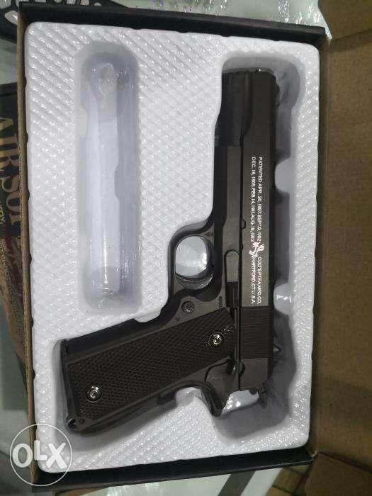 K117d Airsoft gun Toy with free 2000 bullets on Carousell