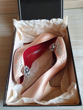 (Kategori: ) berada di . Dikirim oleh dipilih.pilih (ID iklan 238756346, Gambar 1). Deskripsi: .