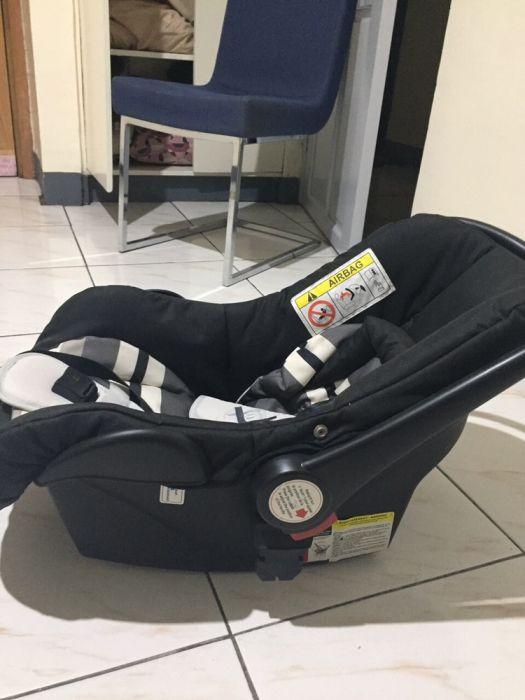 The Sydney Reversible Pram Cot Stroller (Category: Strollers) located in Manila. Submitted by henry.damasco (Listing ID 238756839, Image 2). Description: This listing is hosted on Carousell on behalf of OLX Philippines. THE SYDNEY REVERSIBLE PRAM COT Lightweight Travel System Reversible Pram Cot for newborn Transform to toddler sitting position with bumper bar Reversible and Reclinable Seat Adjustable 5-point Harness Integral Suspension for Ultim