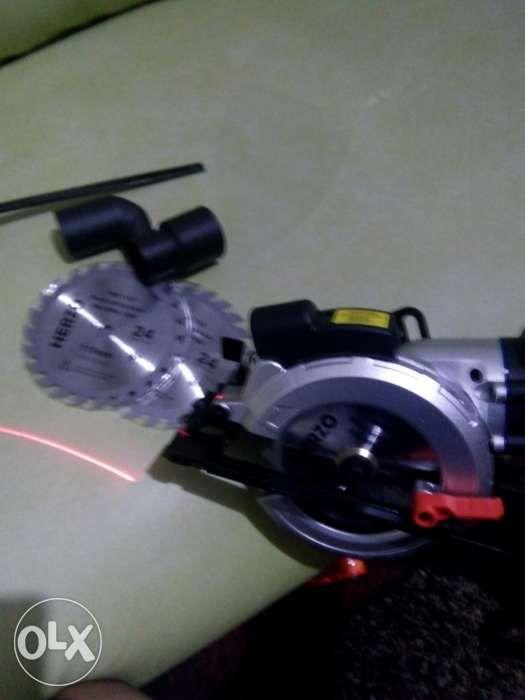 Powerful portable Circular Saw with Lazer guide (Category: Office & Business Technology) located in Makati City. Submitted by reachcomcabinet (Listing ID 238763706, Image 2). Description: Very convenient yet powerful portable 220v corded Mini Circular saw. FREE 3 sets of 115mm Circular saw Blade Lightweight and.strong to cut plywood, MDF, Particle board, wood, melamime laminate board. Can easily cut 3/4 inch to 42.8mm thick plywood, wood, melamin