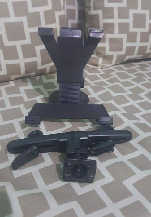 Dick Smith Dual in Car Tablet Mount (Category: Monitor Screens) located in Pasig City. Submitted by warrior.warrior (Listing ID 238766505, Image 2). Description: Brand New from Australia Complete with headrest and windscreen mount suits Tablet 7"-10". Meet up at Sta. Lucia Cainta Mall only..