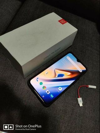 OnePlus 6T 5months old