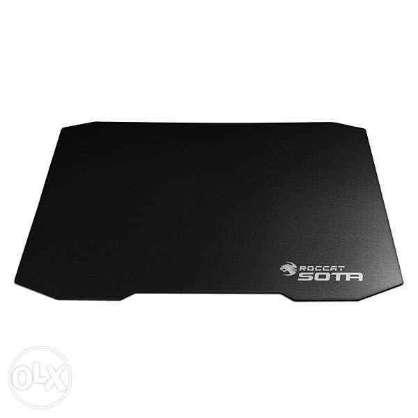 ROCCAT Sota Gradular Advanced Gaming Mousepad Speed Black (Category: Mouse & Mousepads) located in Quezon City. Submitted by midaceph (Listing ID 238773482, Image 2). Description: GRANULAR COAT:for increased gliding speed and enhanced mouse movement INTEGRATED METAL FOIL:outstanding tracking characteristics thanks to the integrated metal foil HARD’N‘FLEXIBLE:combination of hard pad and ultra-soft base – not just for high-sense-gamers STRIKING SHA