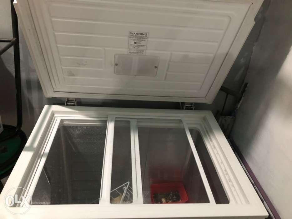condura chest freezer 150L manual defrost, TV & Home Appliances, Kitchen Appliances