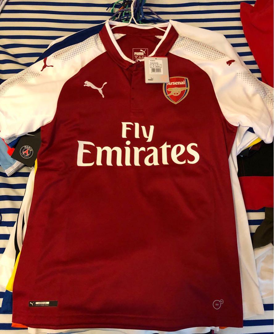 阿仙奴球衣波衫17/18 size UK S 全新有牌 不議價, 運動產品, 運動衫 - Carousell