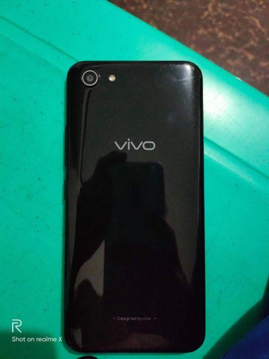 model vivo 1808