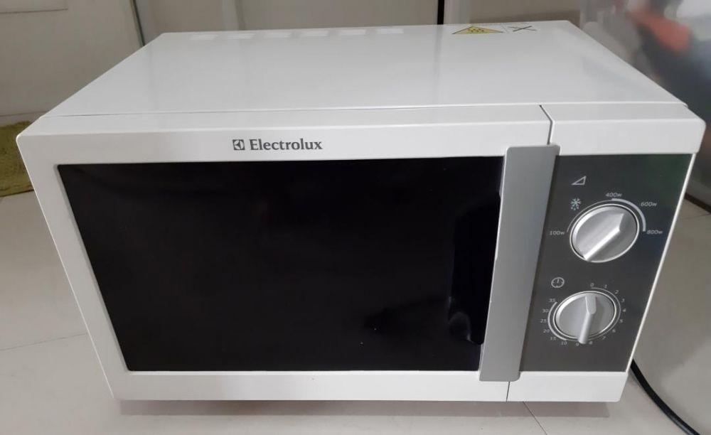 Electrolux Microwave, TV & Home Appliances, Air Conditioning and